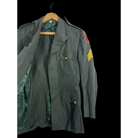 US Army Uniform Dress Jacket & Patches 1957 Vietnam War Sergeant 39R Wool Serge - Picture 7 of 13
